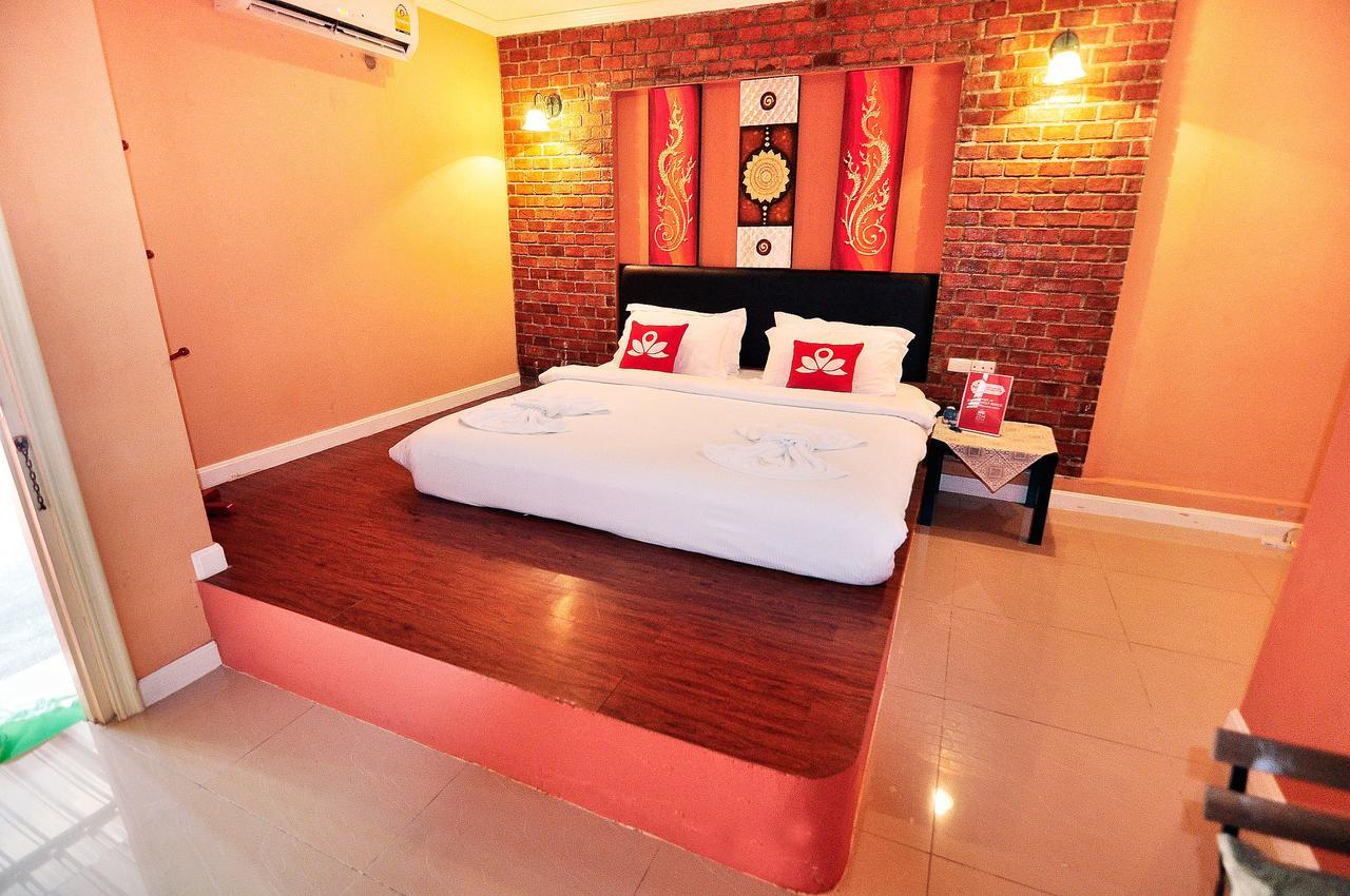 Zen Rooms Ladprao Soi 71 Banguecoque Exterior foto